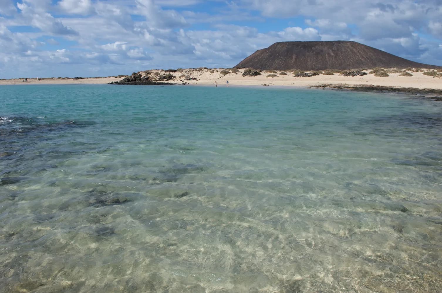 Aguas cristalinas de Isla de Lobos